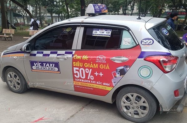 Lock&Lock quảng cáo trên taxi