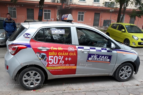 Lock&Lock quảng cáo trên taxi