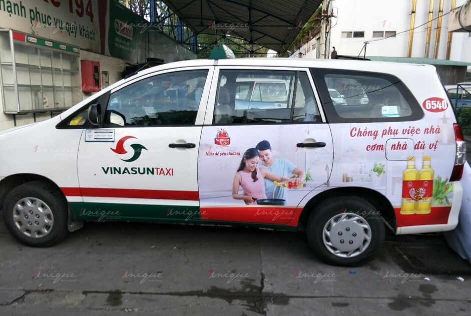 quảng cáo trên taxi