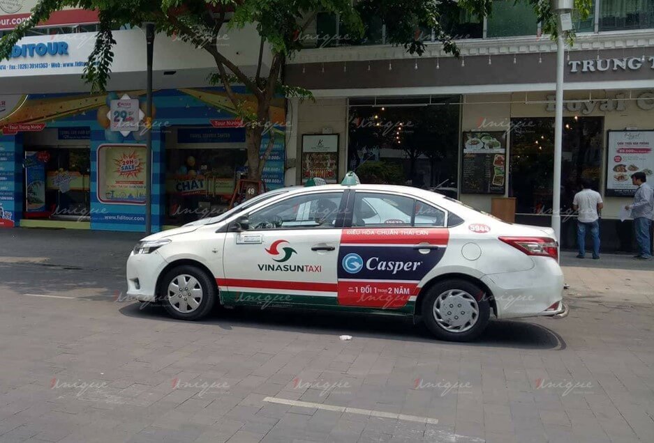 quảng cáo trên taxi