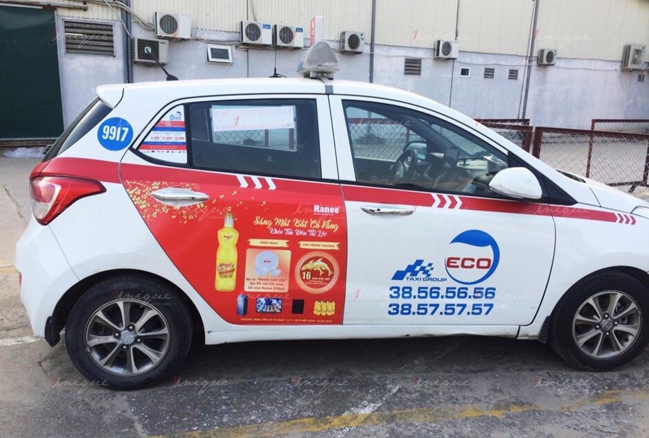 quảng cáo trên taxi group