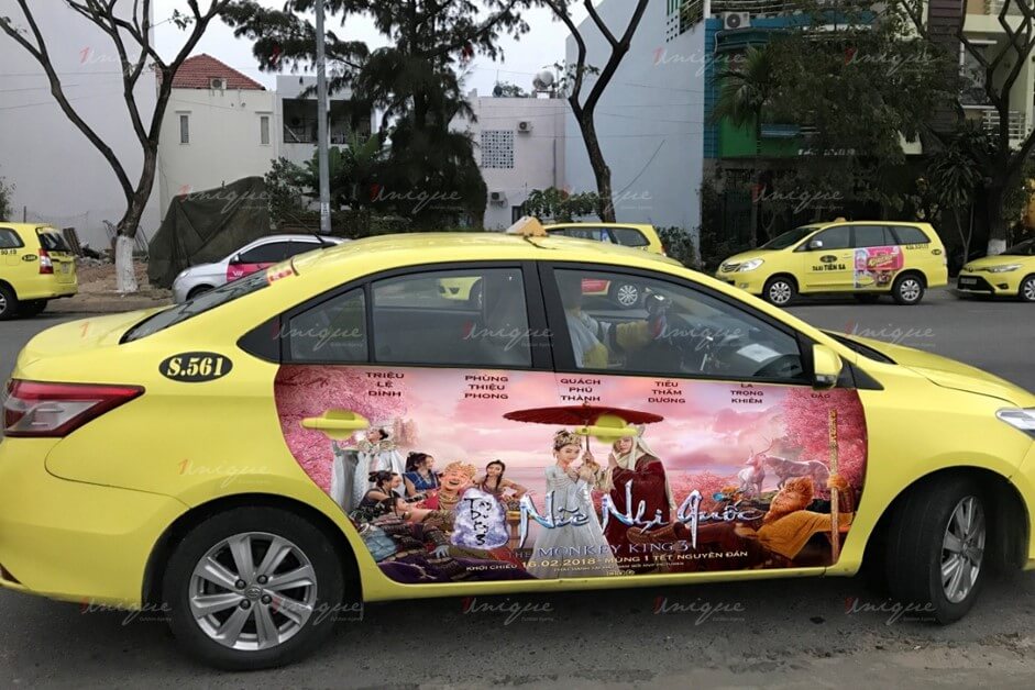 quảng cáo trên taxi tiên sa