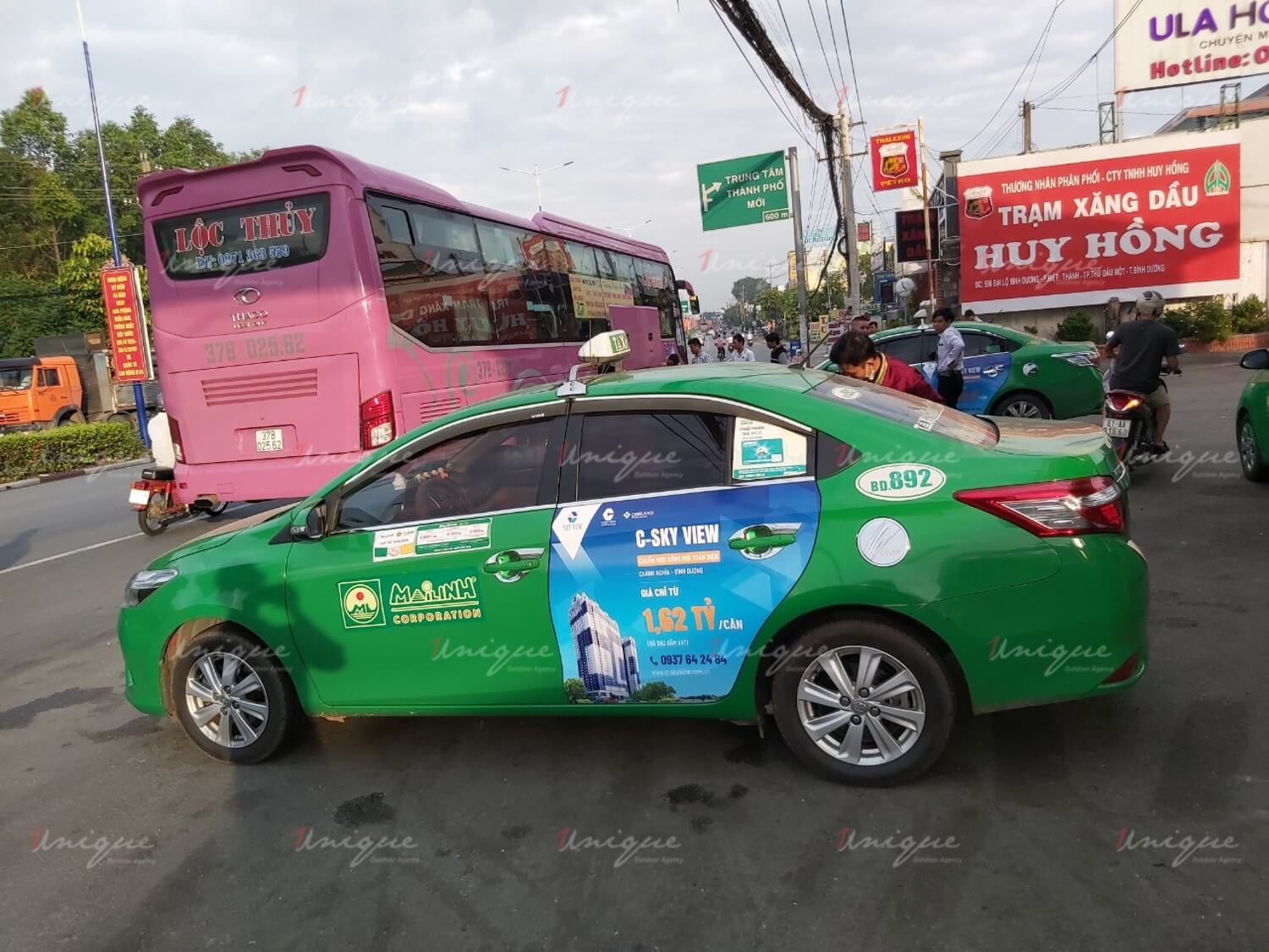 Bất động sản C-Skyview quảng cáo trên taxi Mai Linh